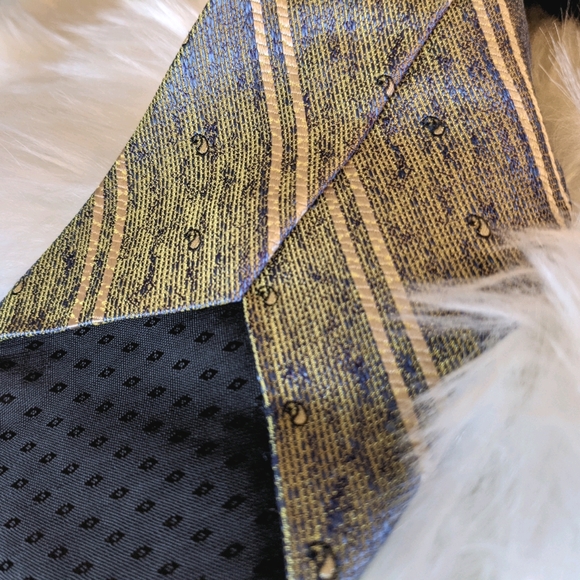 Vintage 90s Marks & Spencer Tie, 100% Silk - Picture 6 of 6